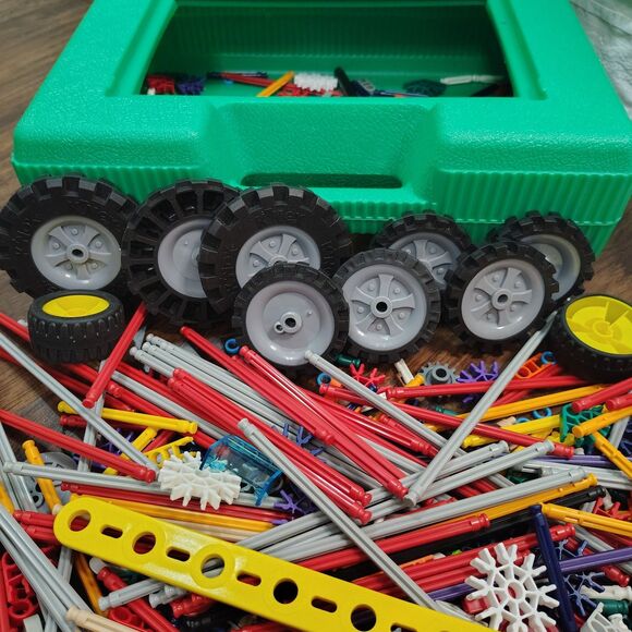 Vtg K'NEX Carry Case PACKED FULL Wheels Building Parts Green Flip Top 90's Toys - Picture 4 of 6